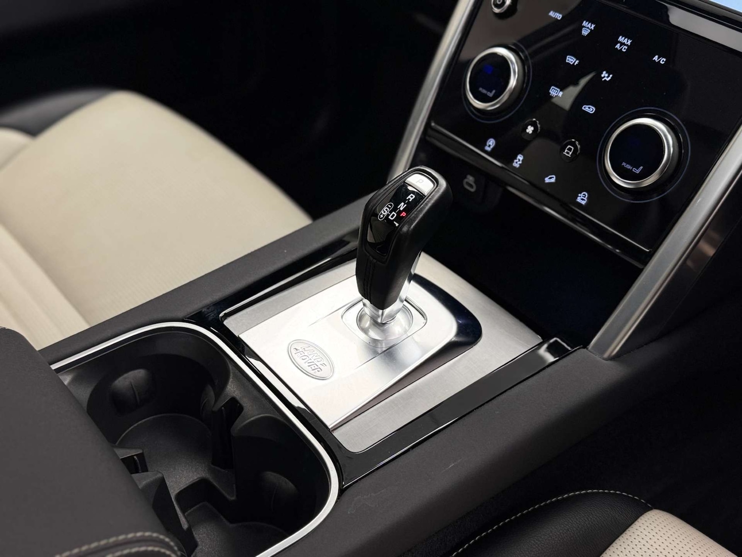 Used Land Rover Discovery Sport 2021 for sale - 77187756: Photo 16