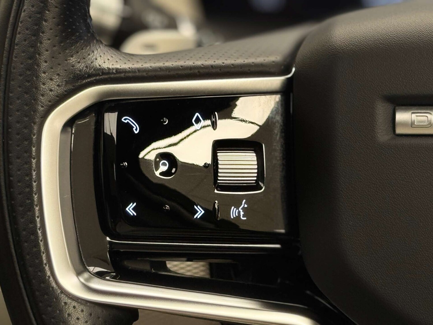 Used Land Rover Discovery Sport 2021 for sale - 77187756: Photo 26