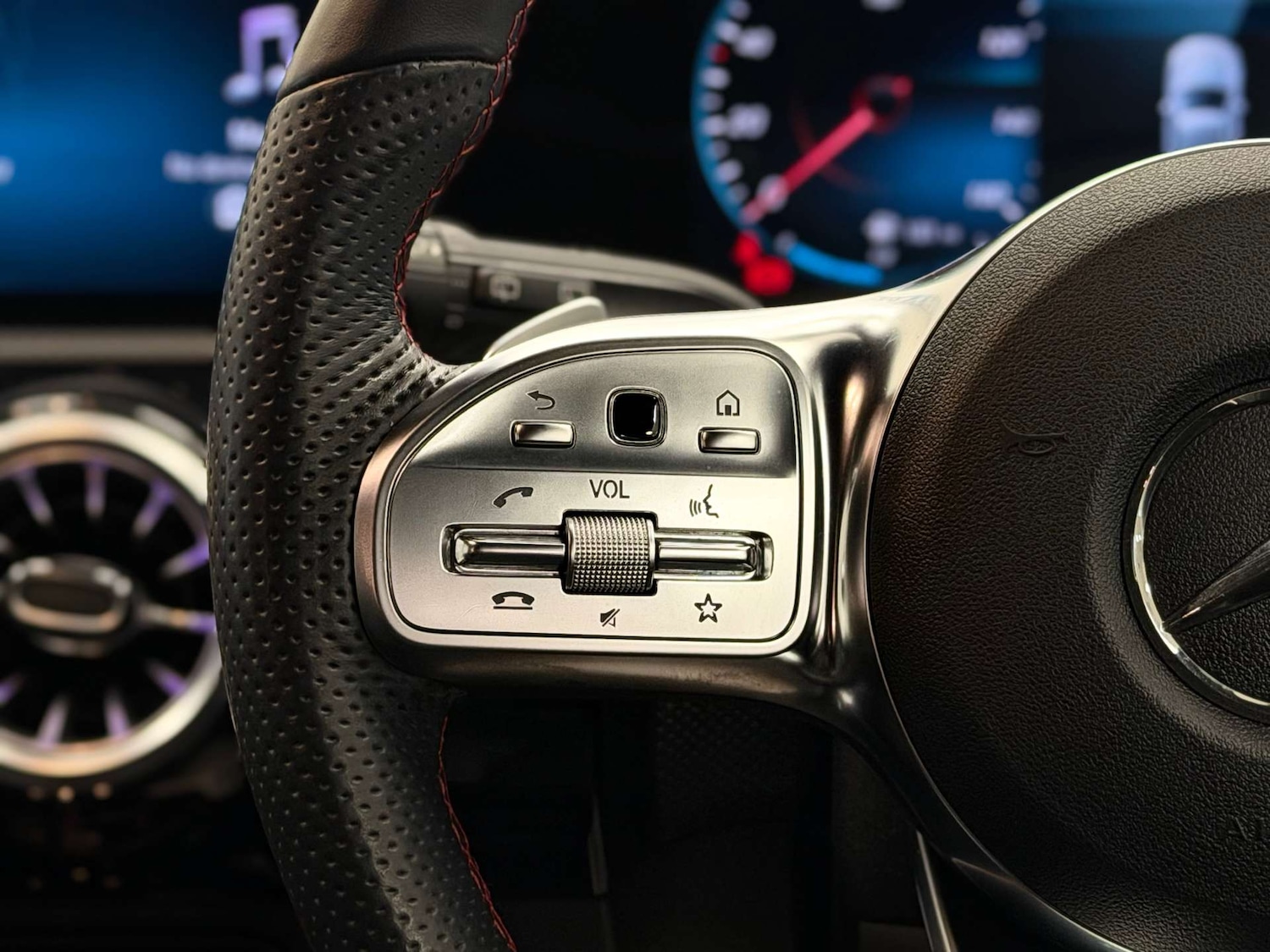 Used Mercedes-Benz A-Class 2021 for sale - 76521208: Photo 24