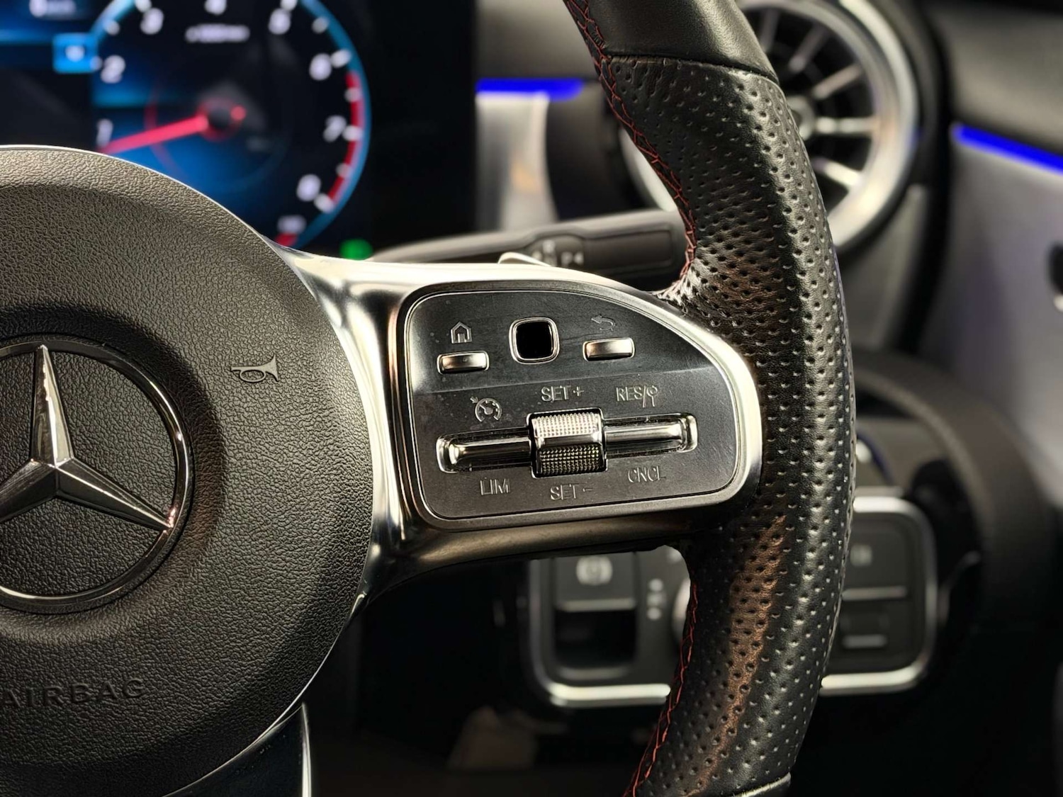 Used Mercedes-Benz A-Class 2021 for sale - 76521208: Photo 25