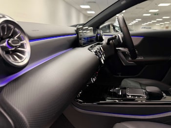 Used Mercedes-Benz A-Class 2021 for sale - 76521208: Photo