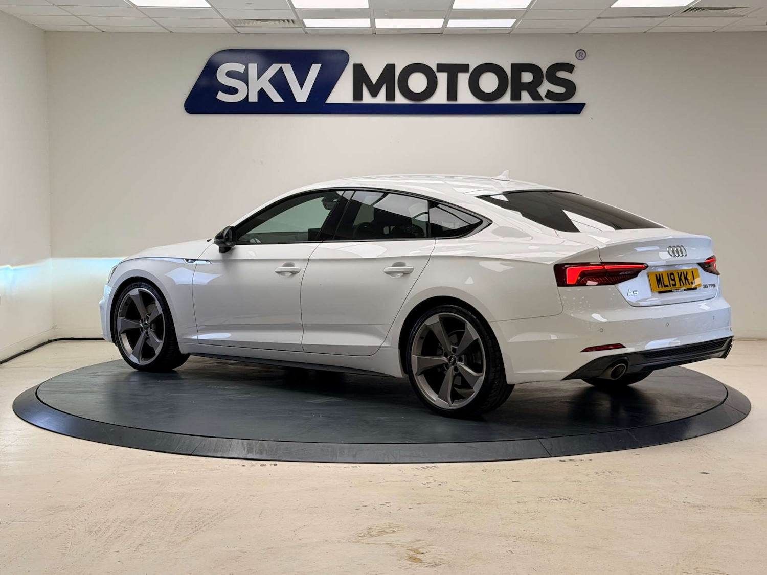 Used Audi A5 2019 for sale - 77140913: Photo 3