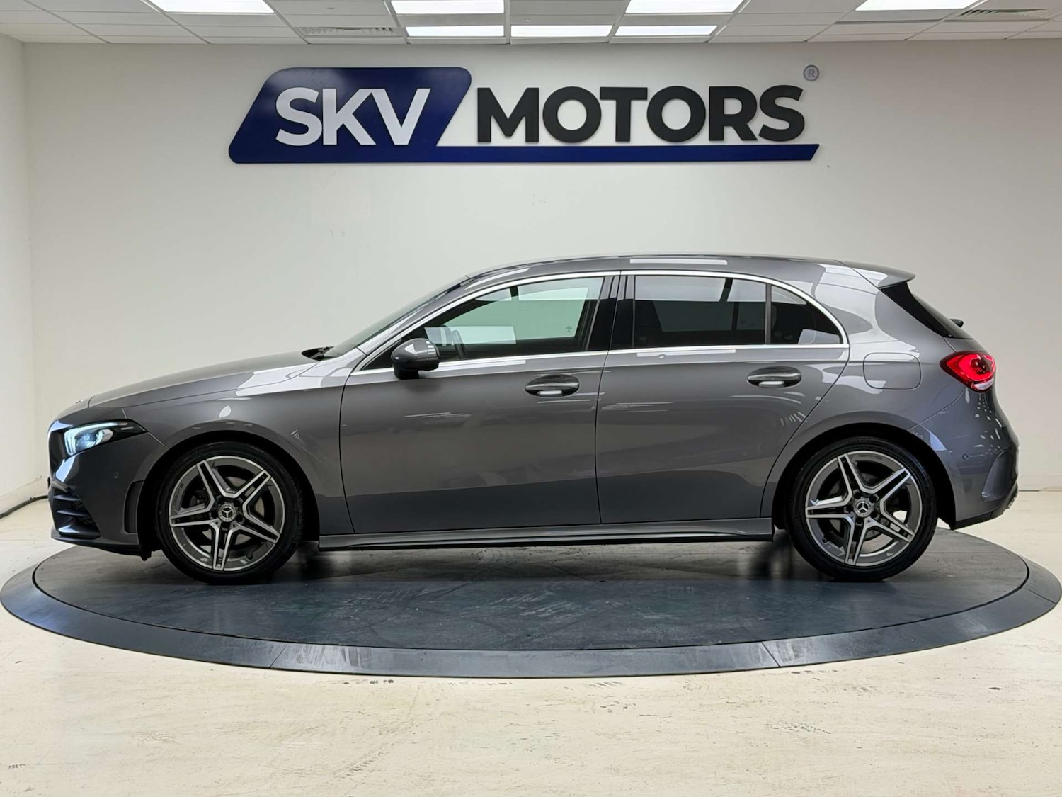 Used Mercedes-Benz A-Class 2018 for sale - 76438955: Photo 10