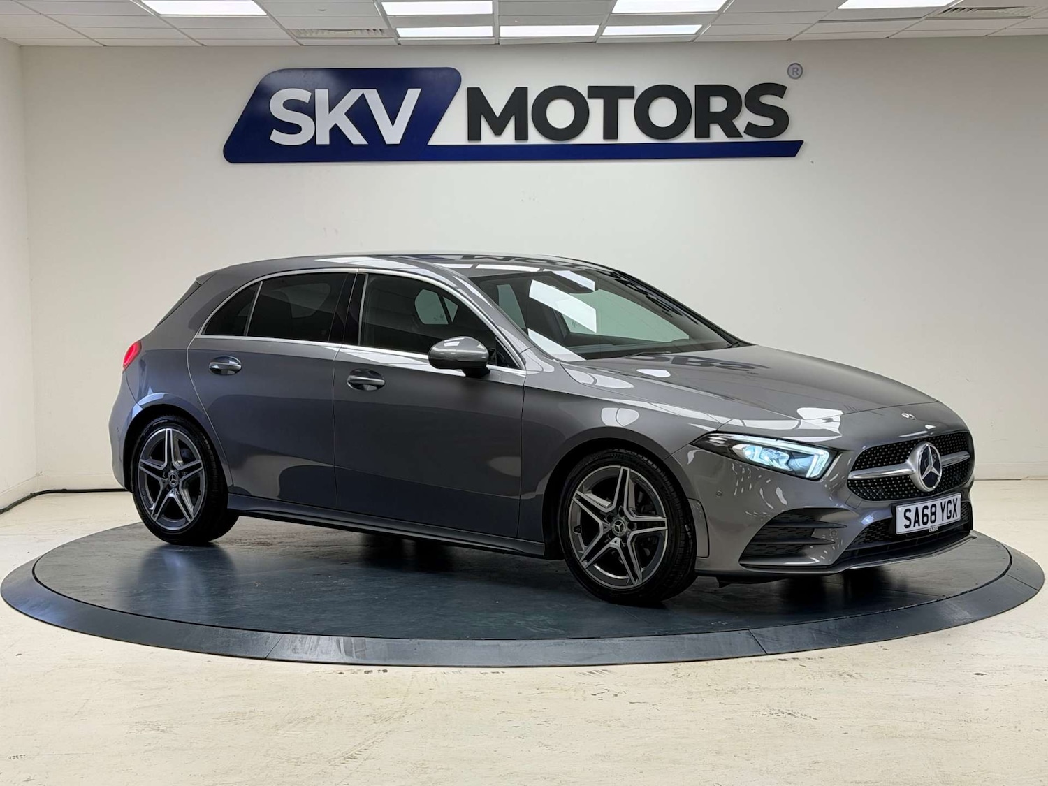 Used Mercedes-Benz A-Class 2018 for sale - 76438955: Photo 11