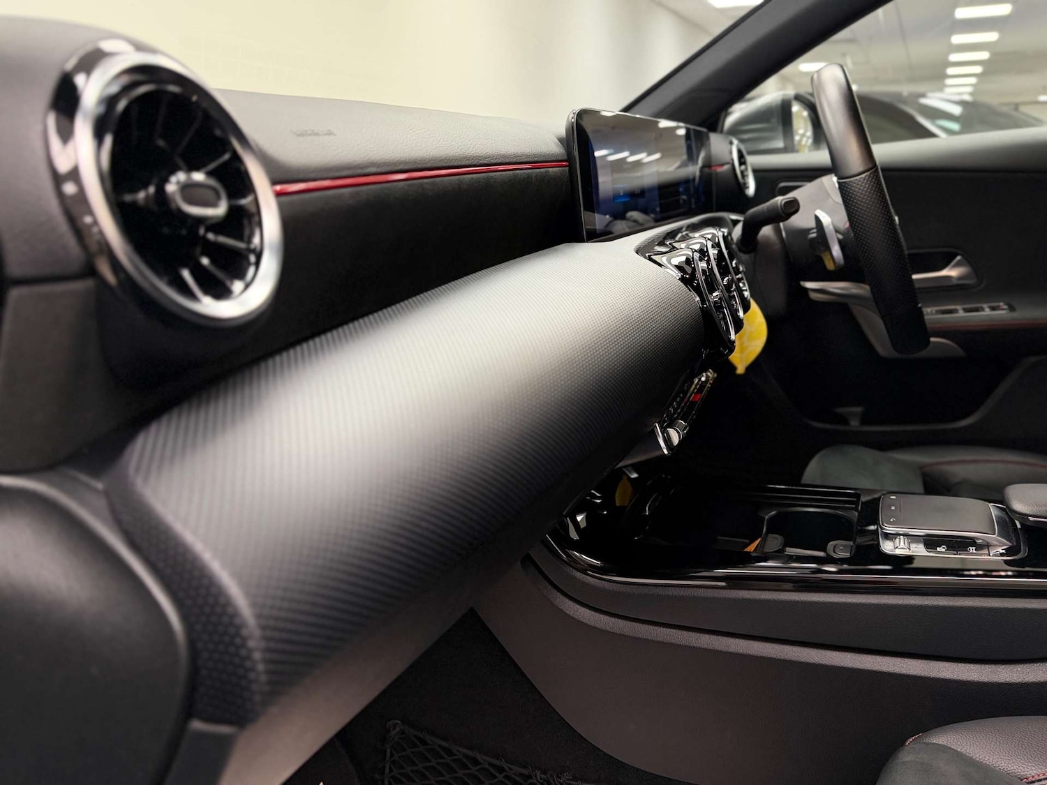 Used Mercedes-Benz A-Class 2018 for sale - 76438955: Photo 5