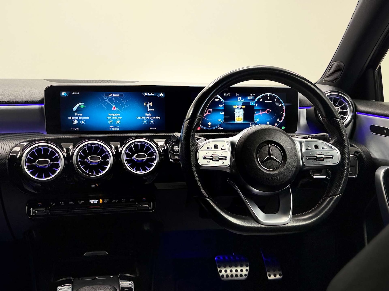 Used Mercedes-Benz A-Class 2018 for sale - 76571374: Photo 4