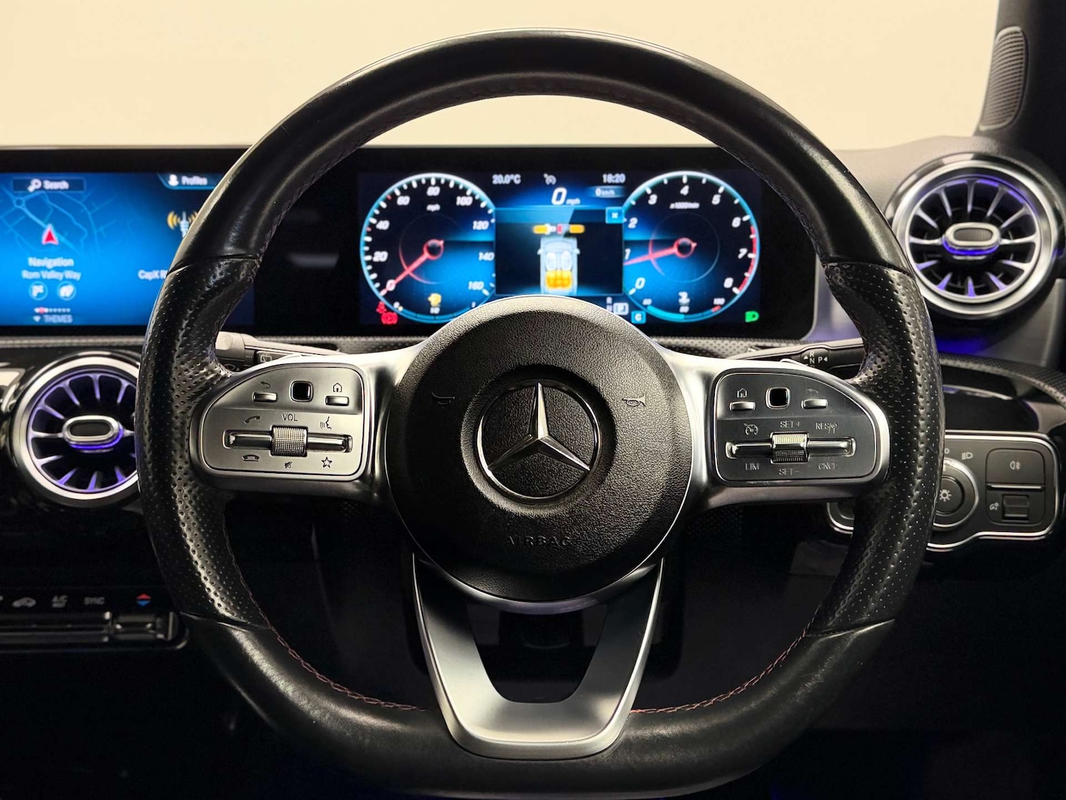 Used Mercedes-Benz A-Class 2018 for sale - 76571374: Photo 42