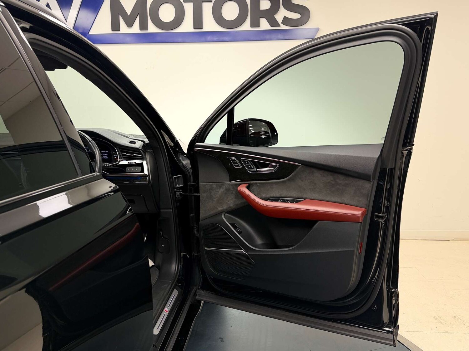 Used Audi Q7 2022 for sale - 76588730: Photo 29