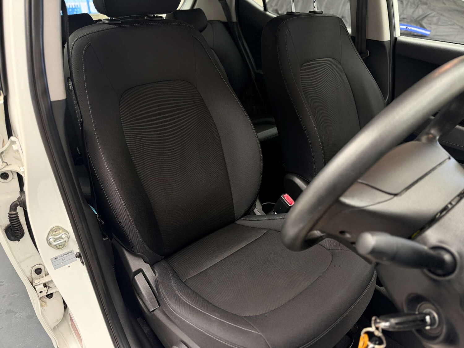 Used Hyundai i10 2018 for sale - 77937305: Photo 18