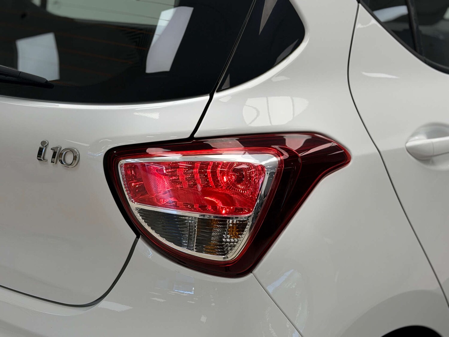 Used Hyundai i10 2018 for sale - 77937305: Photo 43