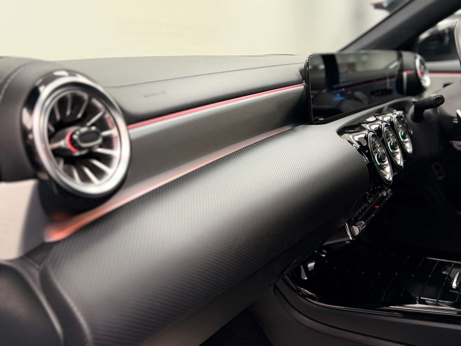 Used Mercedes-Benz CLA 2023 for sale - 77394877: Photo 8