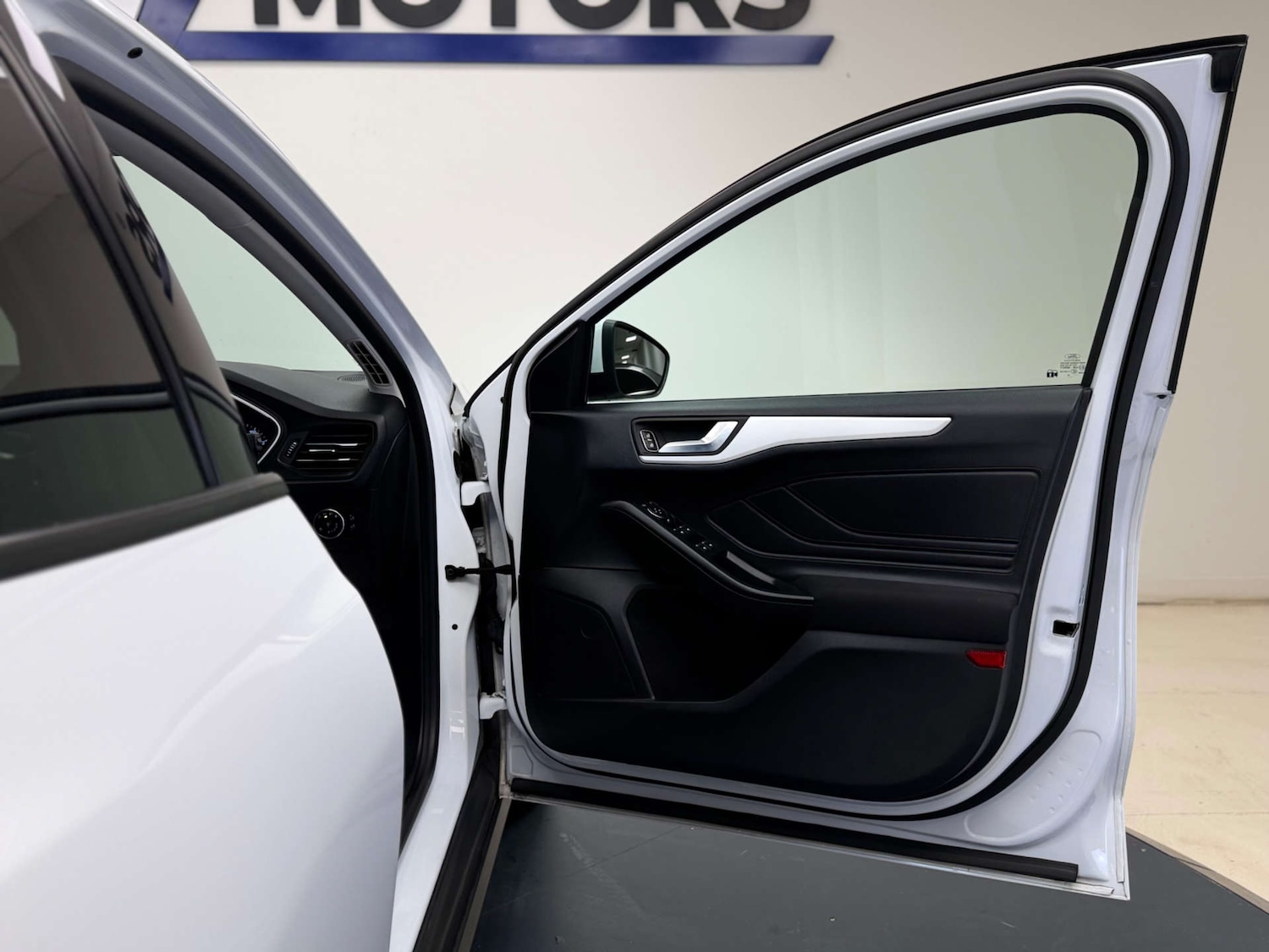 Used Ford Focus 2019 for sale - 77391713: Photo 29