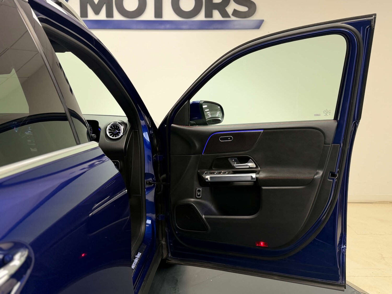 Used Mercedes-Benz GLB 2021 for sale - 77821605: Photo 25