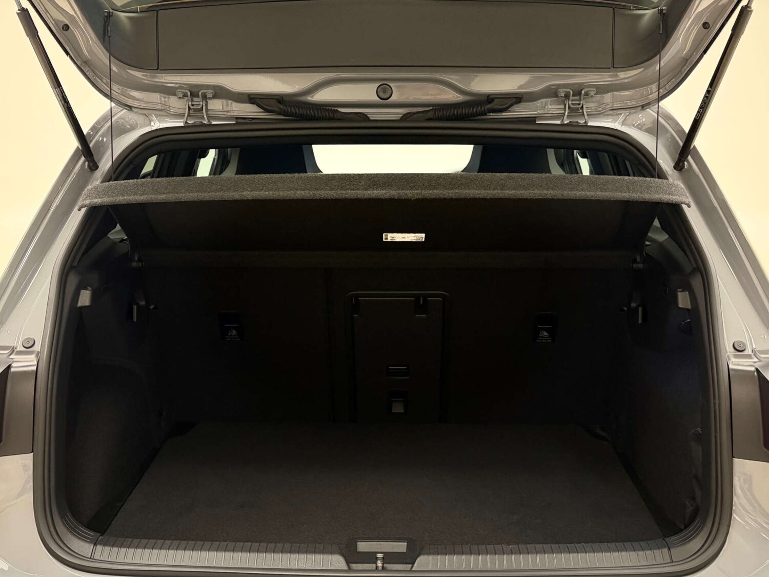 Used Volkswagen Golf 2021 for sale - 78039637: Photo 36