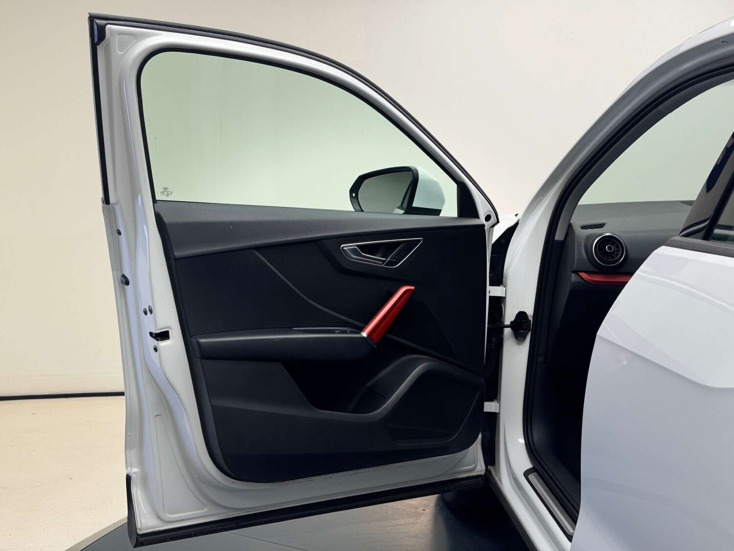 Used Audi Q2 2020 for sale - 76278085: Photo 29