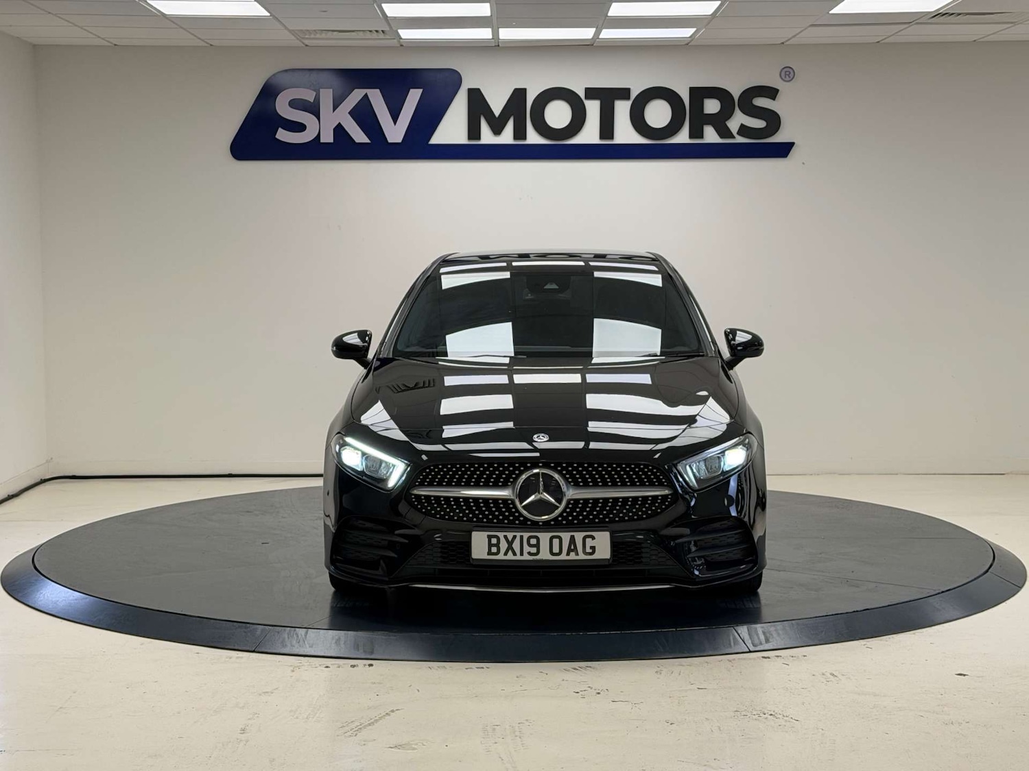 Used Mercedes-Benz A-Class 2019 for sale - 76268749: Photo 2