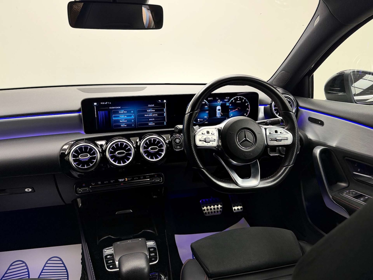 Used Mercedes-Benz A-Class 2019 for sale - 76268749: Photo 4