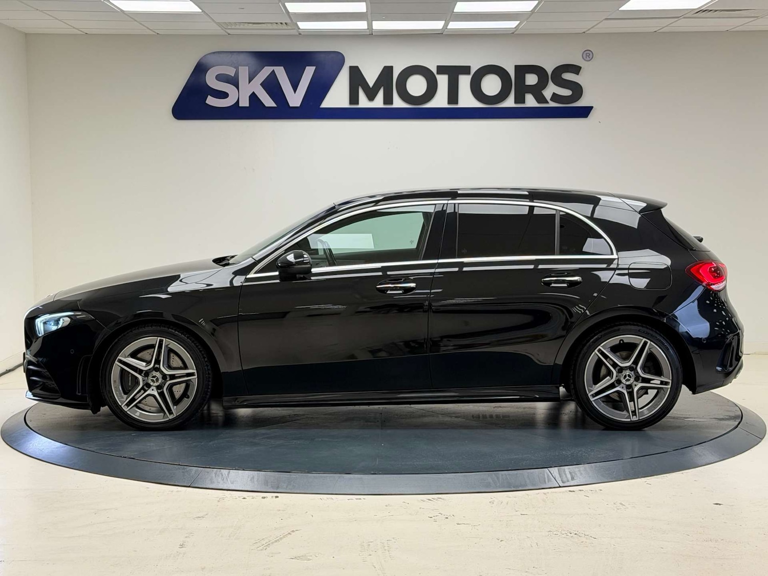 Used Mercedes-Benz A-Class 2019 for sale - 76268749: Photo 8