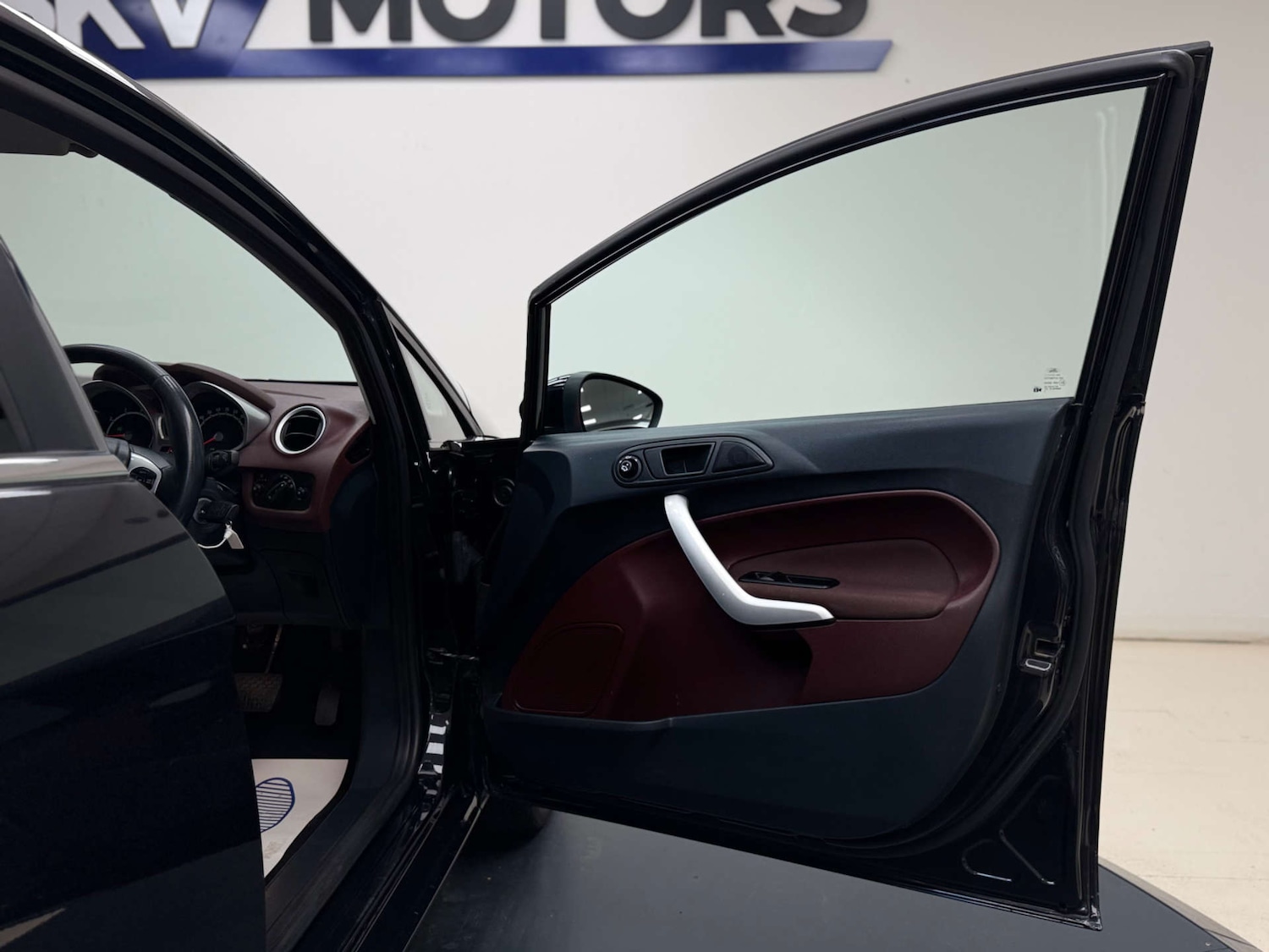 Used Ford Fiesta 2009 for sale - 77423721: Photo 27