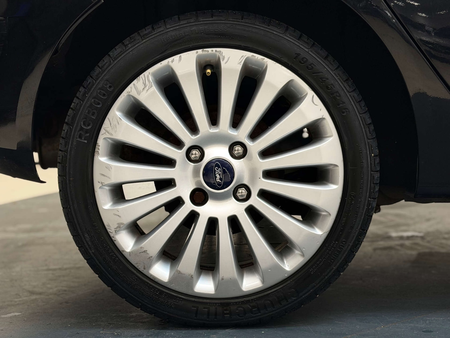 Used Ford Fiesta 2009 for sale - 77423721: Photo 29