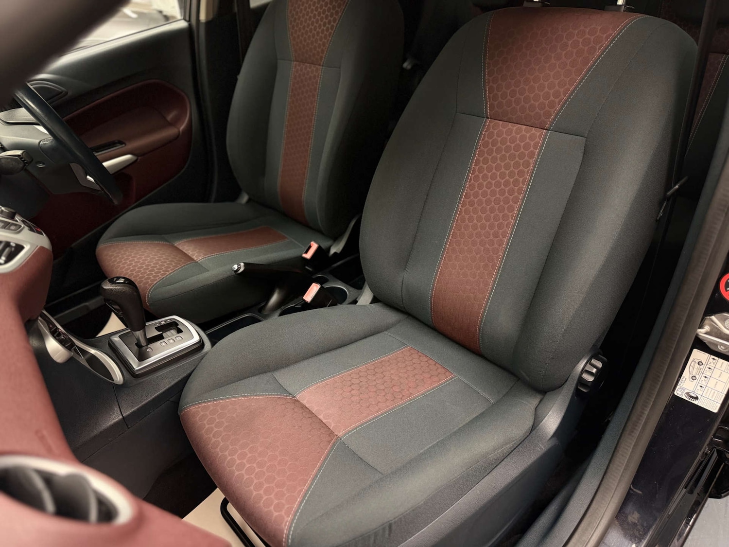 Used Ford Fiesta 2009 for sale - 77423721: Photo 37