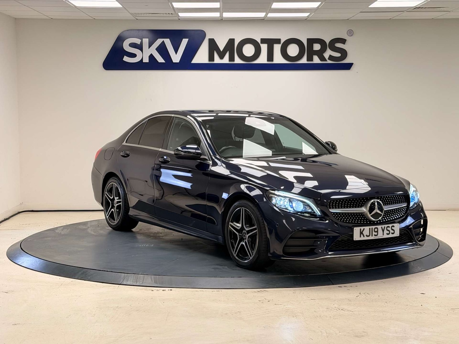 Used Mercedes-Benz C Class 2019 for sale - 76741537: Photo 13