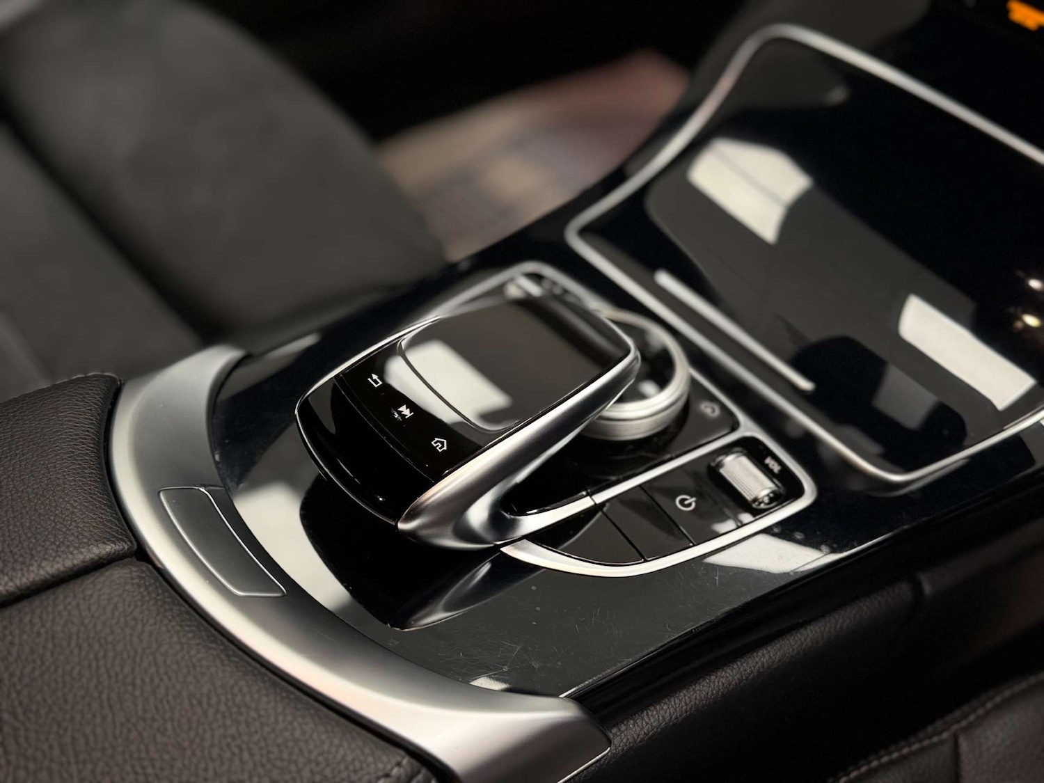 Used Mercedes-Benz C Class 2019 for sale - 76741537: Photo 19