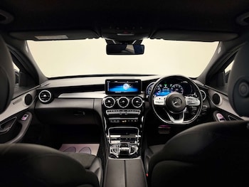 Used Mercedes-Benz C Class 2019 for sale - 76741537: Photo
