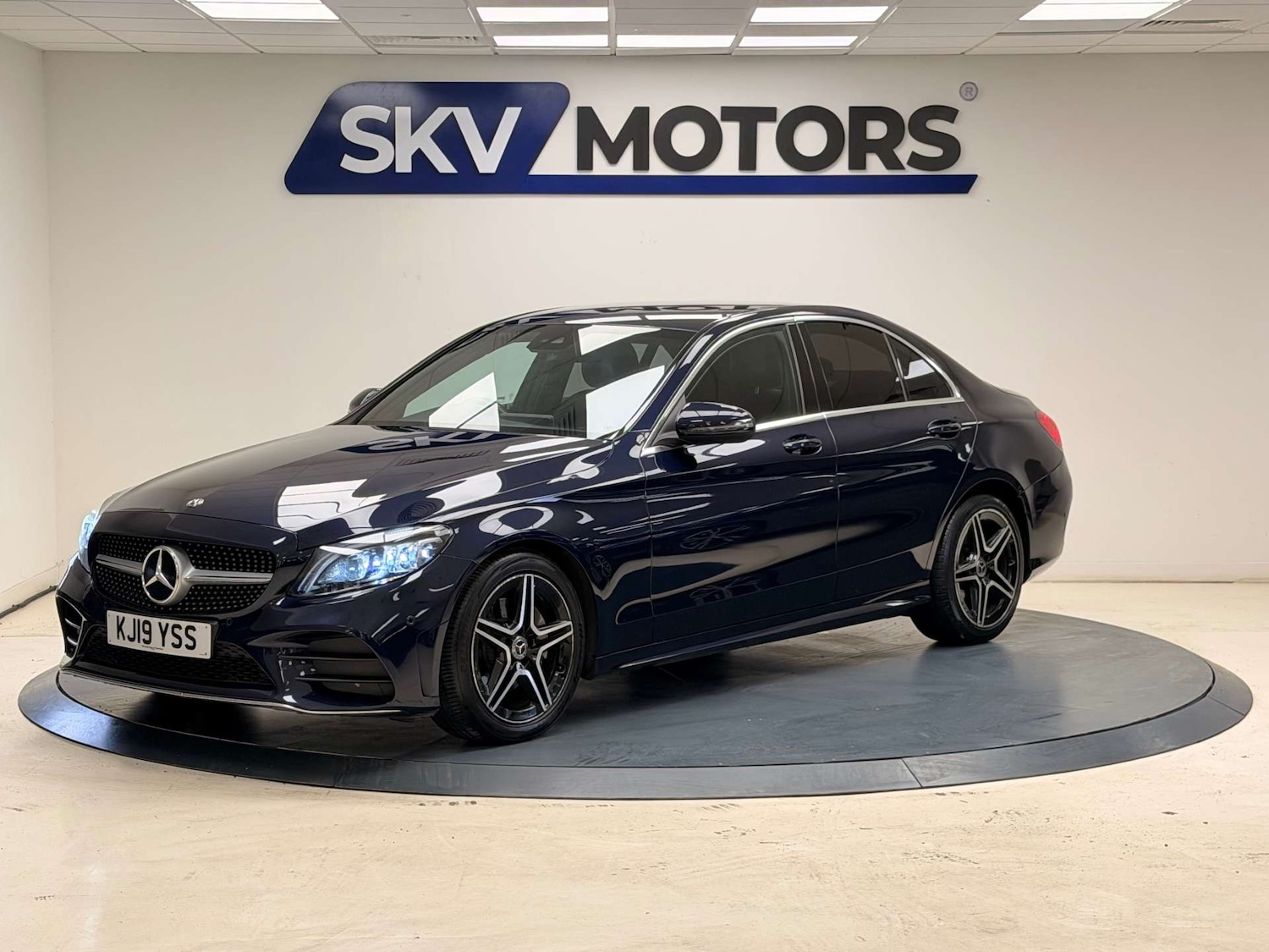 Used Mercedes-Benz C Class 2019 for sale - 76741537: Photo 7