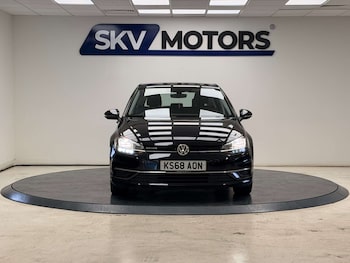 Used Volkswagen Golf 2018 for sale - 79334941: Photo