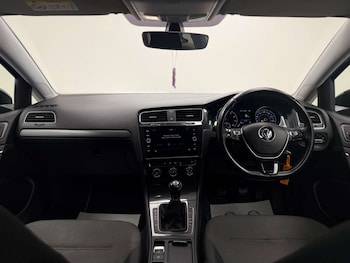Used Volkswagen Golf 2018 for sale - 79334941: Photo