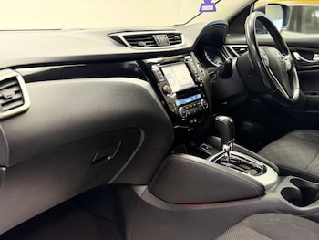 Used Nissan Qashqai 2016 for sale - 78776431: Photo