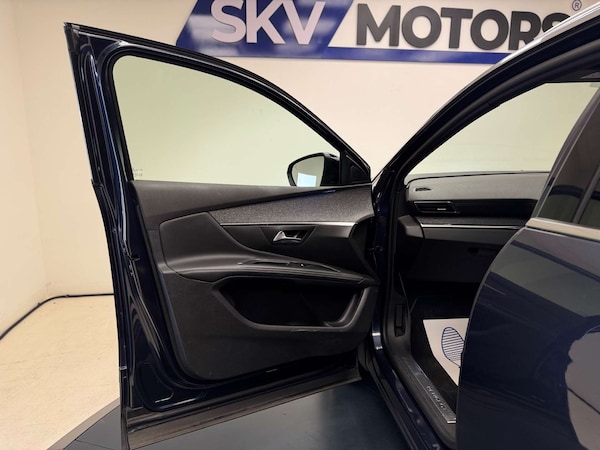 Used Peugeot 5008 2018 for sale - 76278043: Photo 27