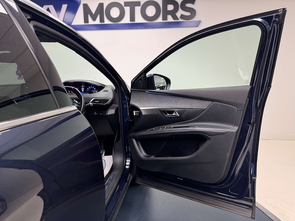Used Peugeot 5008 2018 for sale - 76278043: Photo 28