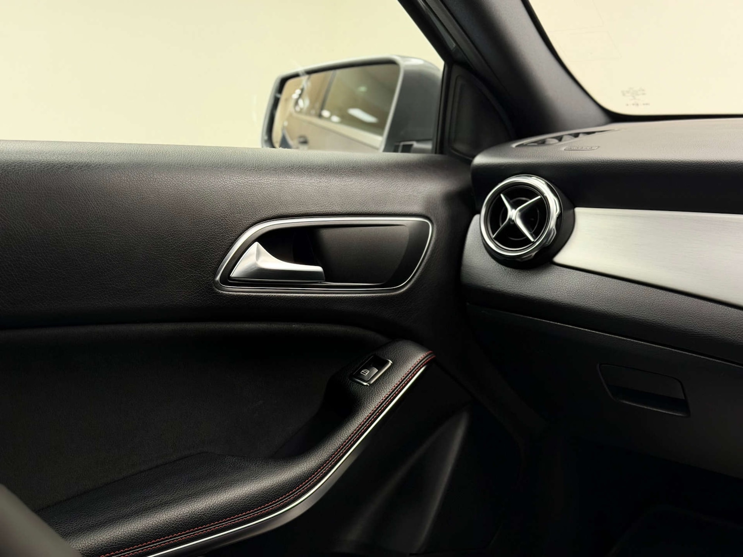 Used Mercedes-Benz GLA 2018 for sale - 76983909: Photo 14