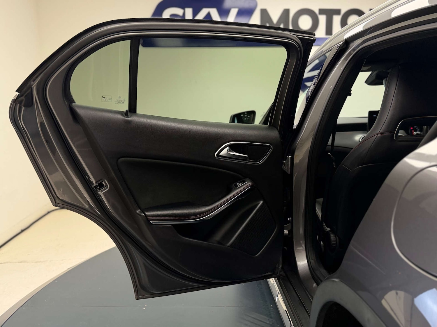 Used Mercedes-Benz GLA 2018 for sale - 76983909: Photo 28