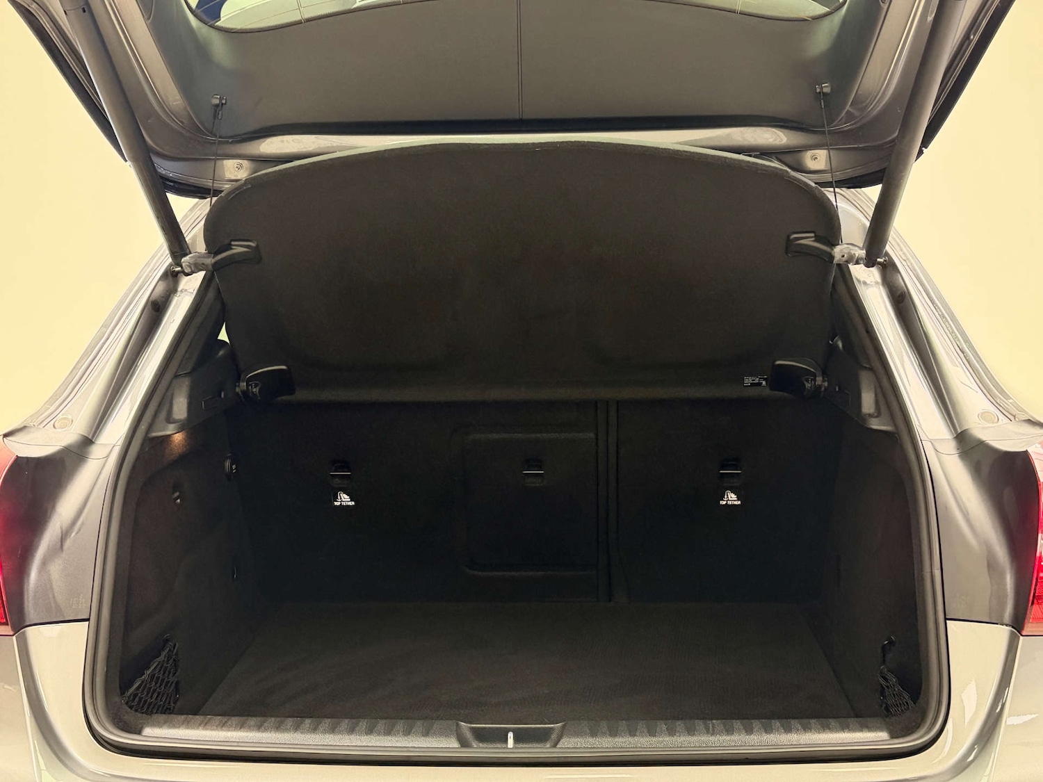 Used Mercedes-Benz GLA 2018 for sale - 76983909: Photo 37