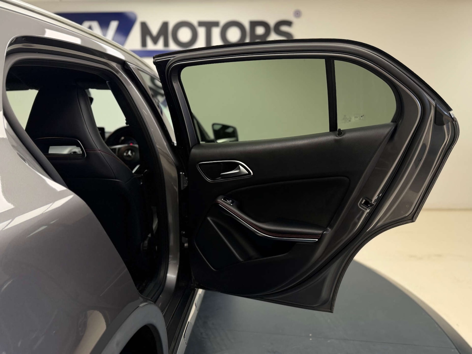 Used Mercedes-Benz GLA 2018 for sale - 76983909: Photo 43