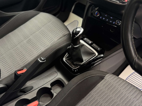 Used Vauxhall Corsa 2019 for sale - 76280361: Photo 7