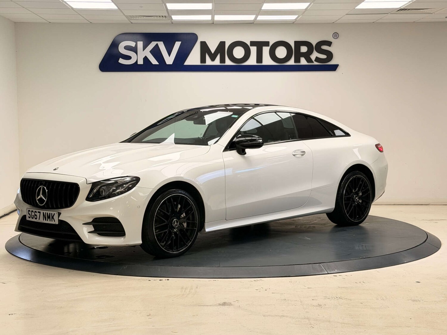 Used Mercedes-Benz E Class 2017 for sale - 77953402: Photo 10