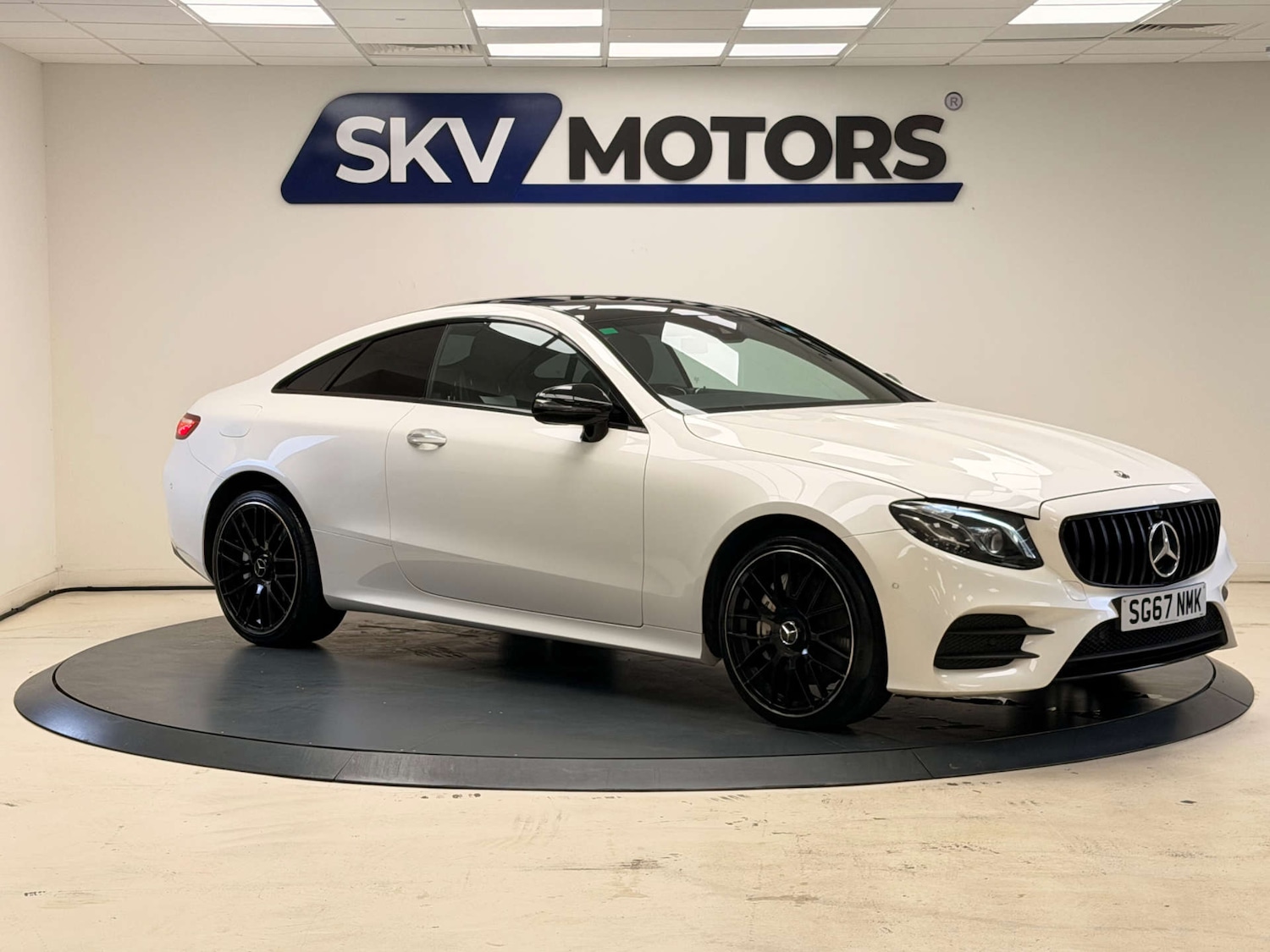 Used Mercedes-Benz E Class 2017 for sale - 77953402: Photo 11