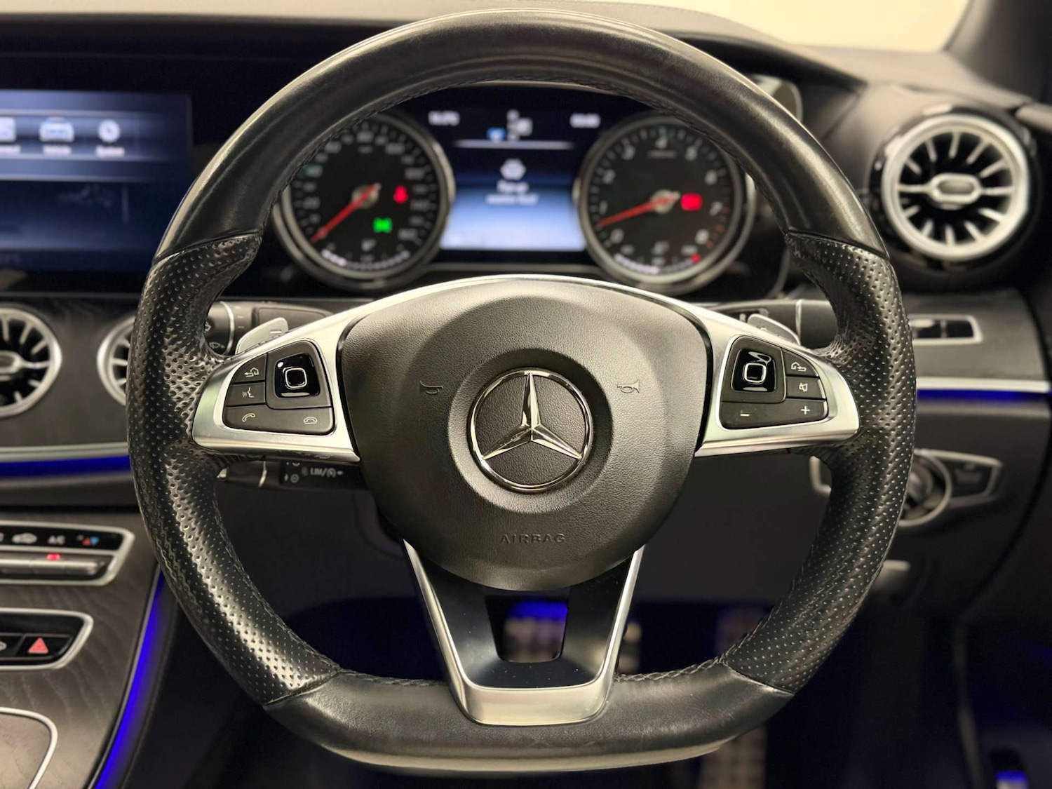 Used Mercedes-Benz E Class 2017 for sale - 77953402: Photo 32