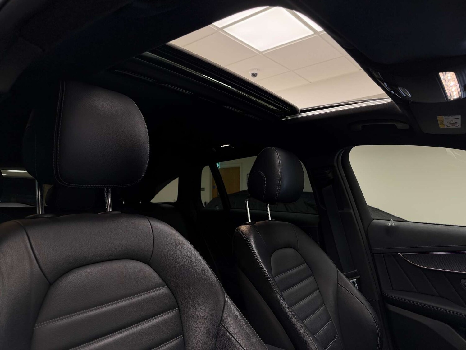 Used Mercedes-Benz EQC 2021 for sale - 76431121: Photo 48