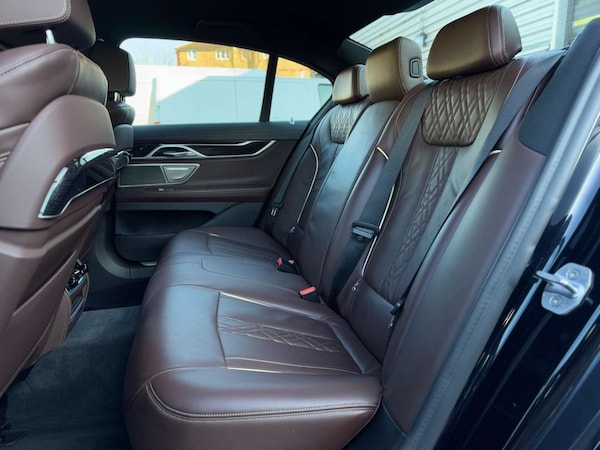 Used BMW 7 Series 2019 for sale - 74126667: Photo 21