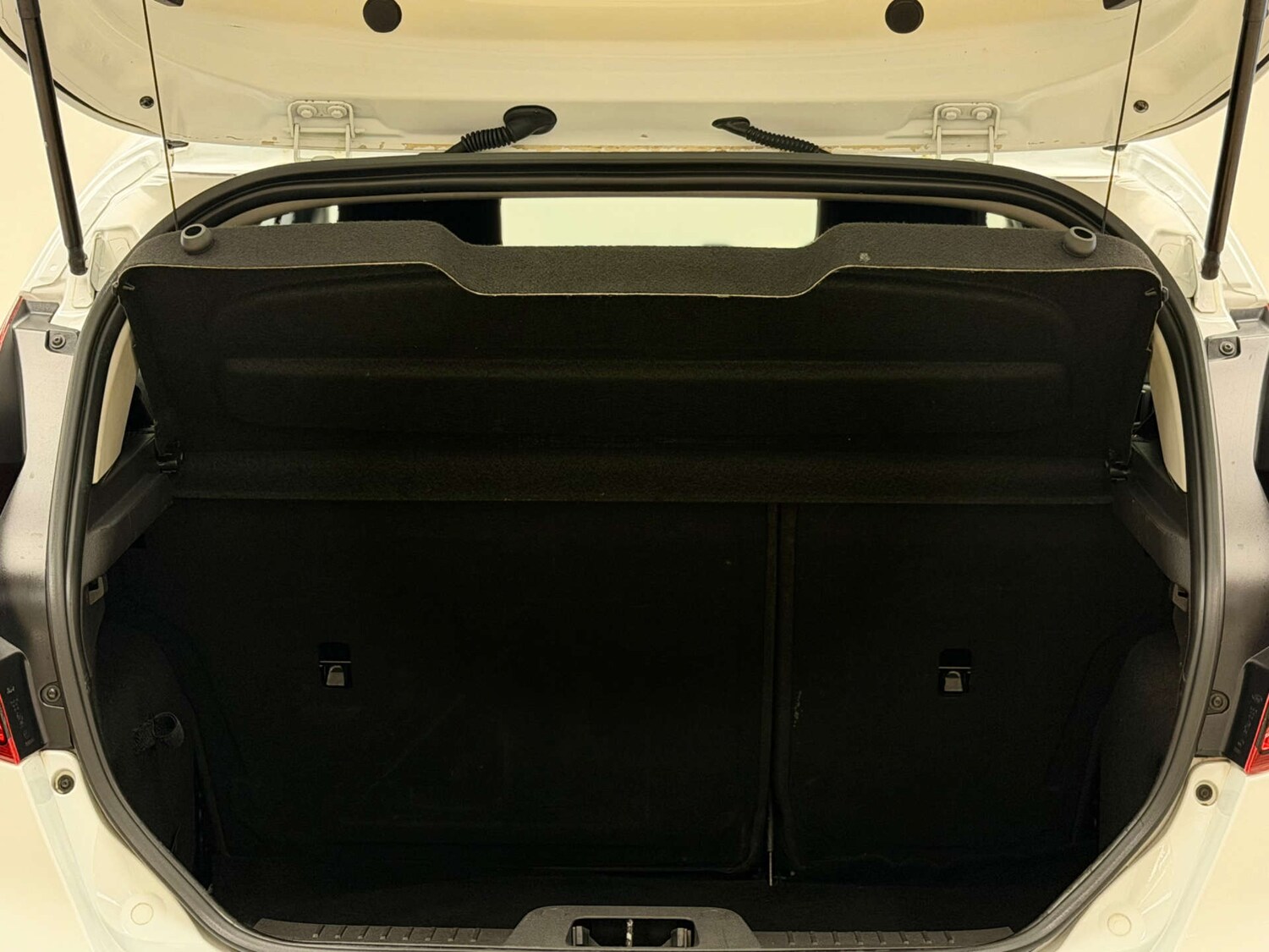 Used Ford Fiesta 2015 for sale - 77681254: Photo 36