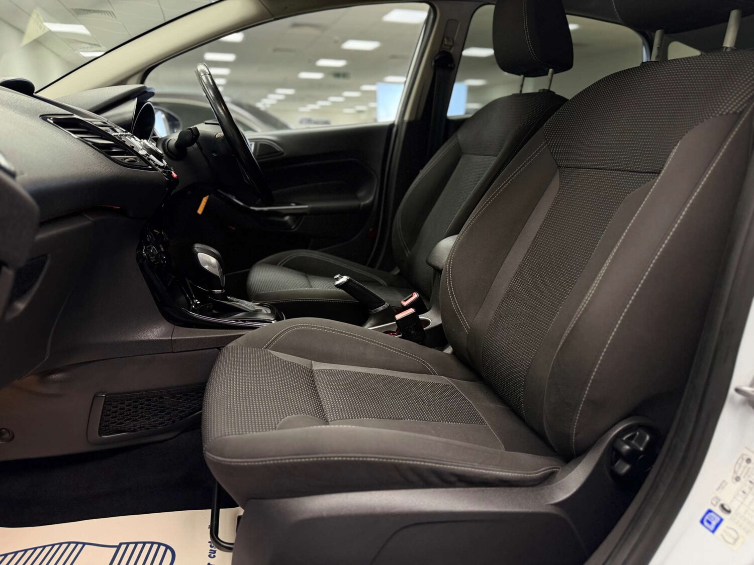 Used Ford Fiesta 2015 for sale - 77681254: Photo 39