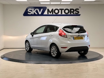 Used Ford Fiesta 2015 for sale - 77681254: Photo