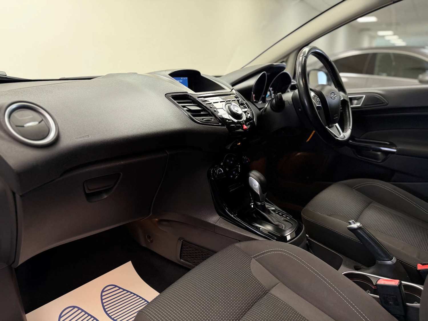 Used Ford Fiesta 2015 for sale - 77681254: Photo 8