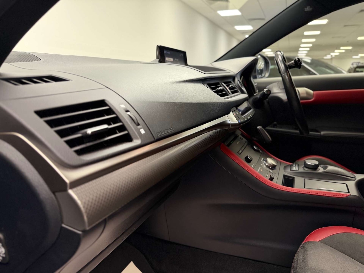 Used Lexus CT 2018 for sale - 76471358: Photo 15