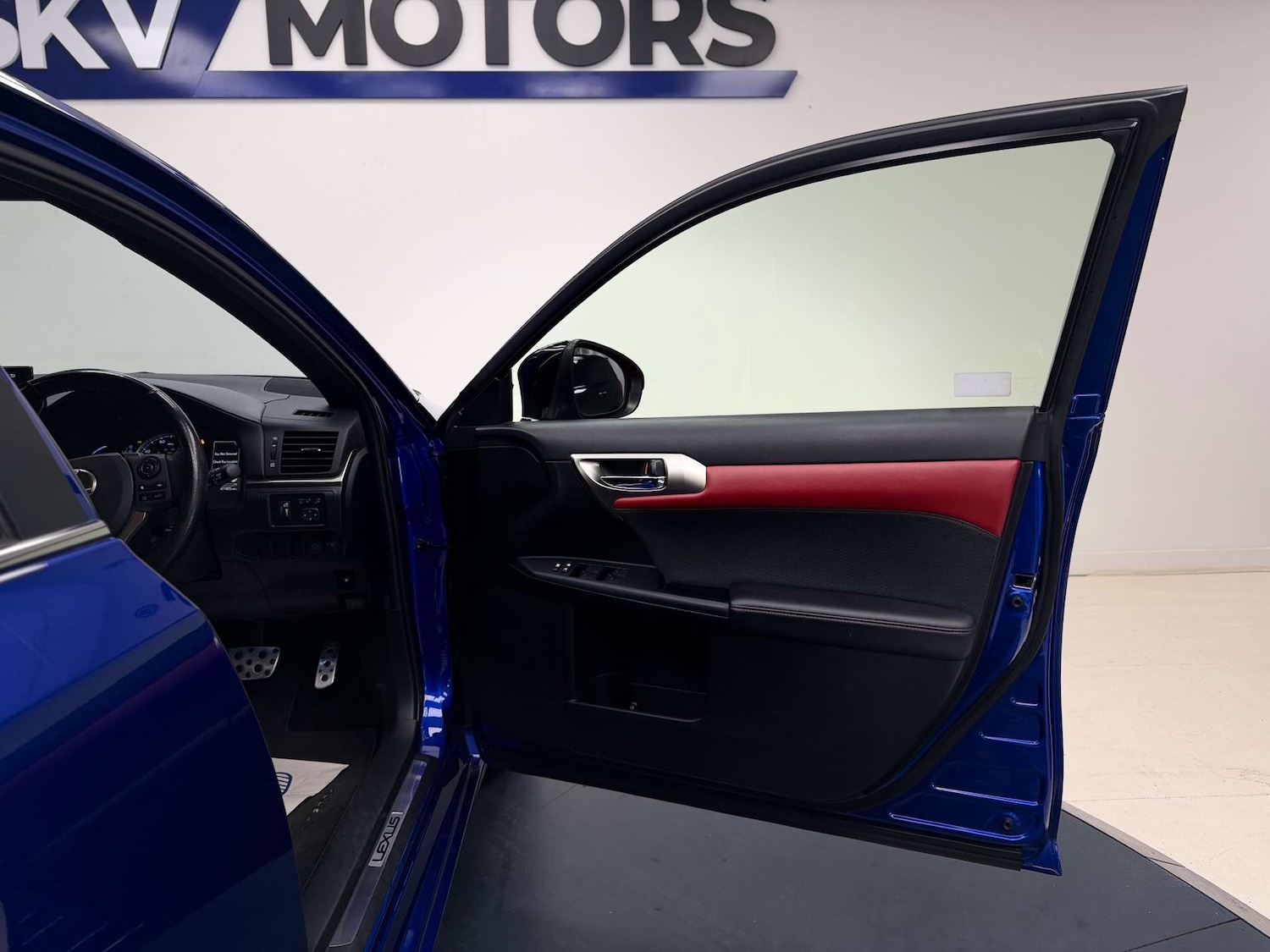 Used Lexus CT 2018 for sale - 76471358: Photo 28